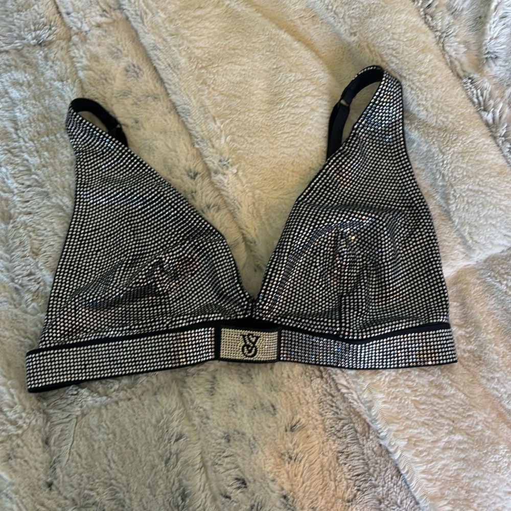 VS bra